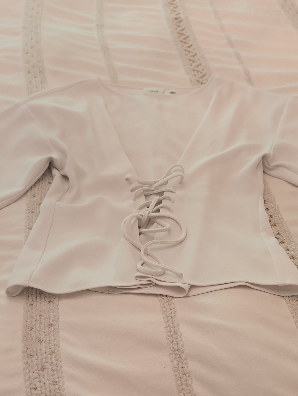 Wilfred Lace-Up V-Neck Blouse in Light Cream